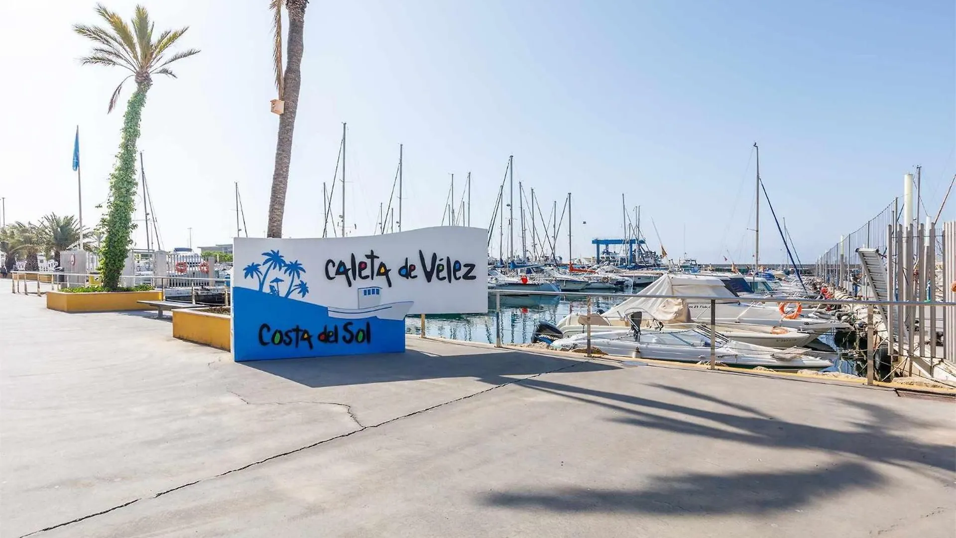 A&N Seaport 3A Apartment Caleta De Velez Spain
